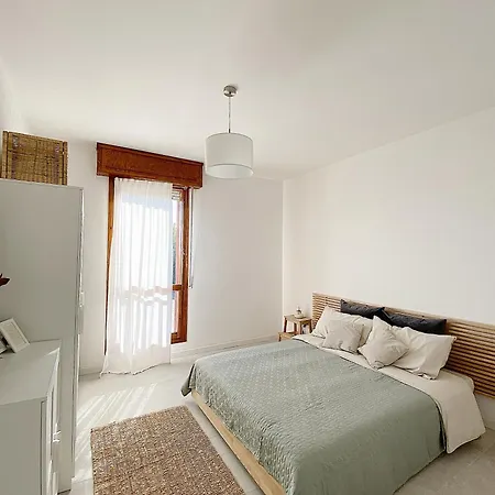 Apartmán Moderno, Ristrutturato, 1 Km Dal Centro Storico!