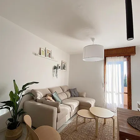 Moderno, Ristrutturato, 1 Km Dal Centro Storico! 아파트