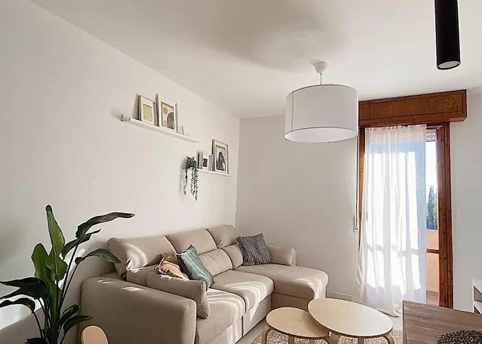 Moderno, Ristrutturato, 1 Km Dal Centro Storico! Lejlighed